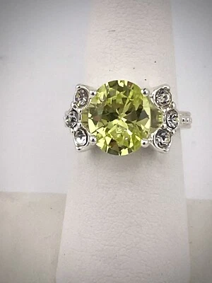 Avon шикарный леди CZ кольцо Apple зеленый размер 7 - Изображение 1 из 4