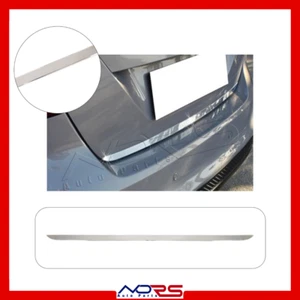 FORD FOCUS 3 HB COMPATIBLE 2011 ET PLUS BARRE INFÉRIEURE DE COFFRE ACIER INOX - Imagen 1 de 10