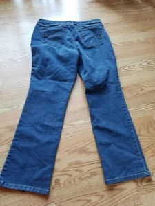 St John's Bay blue denim jeans size 16 s straight leg - Picture 1 of 4
