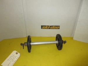 2011  Ski-doo Skandic SWT 24"  V-800 support shaft and 135mm wheel #M549680 - Picture 1 of 4
