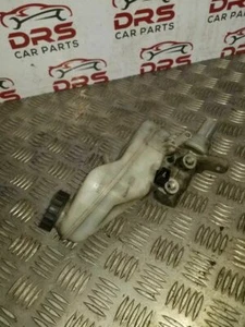 TOYOTA AVENSIS MK3 BRAKE MASTER TANK RESEVOIR 2.0 DIESEL FACELIFT 2010 - 2013 - Picture 1 of 7