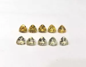 6.56Cts Best Luster Unheated Natural Yellow Beryl Trillion Cut....!!!!! - Picture 1 of 2