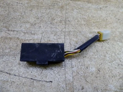 Yamaha Maxim XJ1100 Y690 1982. relé faro Foto 1 de 3