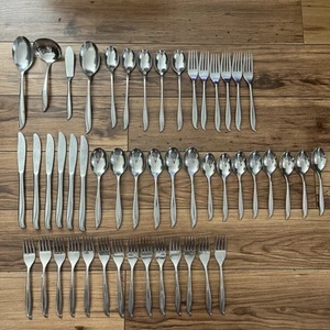 LOTE DE COLECCIÓN DE 49 - Cubiertos International Stainless Tradewinds Jamaica 1968 - Imagen 1 de 11