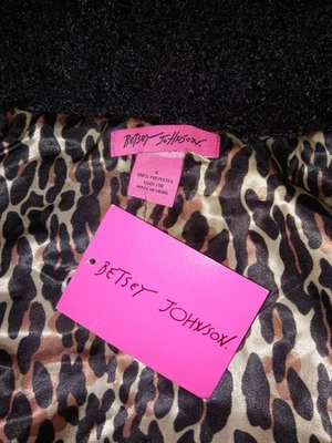 Chaleco Betsey Johnson peludo de piel sintética negro forro de leopardo talla S Bougie Glam Foto 1 de 4