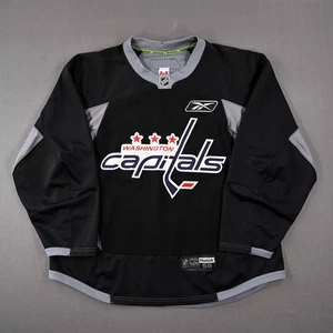 Camiseta deportiva de hockey usada de la NHL 2010-11 Karl Alzner Washington Capitals práctica - Imagen 1 de 6