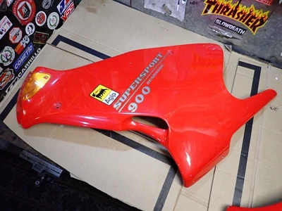 Ducati 900ss sssp FE left full fairing one crack - Image 1 of 4