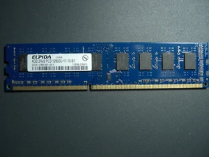 MEMORIA RAM ELPIDA DA 4 GB  DDR3 2RX8 - PC3 - 12800U-11-10-B1 - Foto 1 di 1