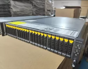 Gigabyte H261-Z60 4 Node Server 24X2.5"/2x 2200W PSU /8x AMD 7601 CPU/ 512GB RAM - Picture 1 of 3