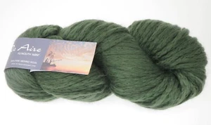 DeAire Plymouth Yarn 100% Merino Wool Super Bulky 100g 109 yds Green Felting - Picture 1 of 3