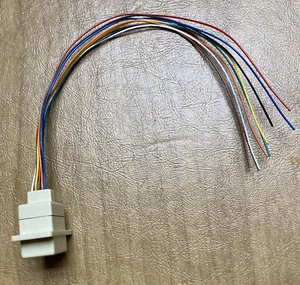 L-Com ECJ504-8 Modular Panel Jack, RJ45K (8x8K) / Wires, 30µ - Picture 1 of 8