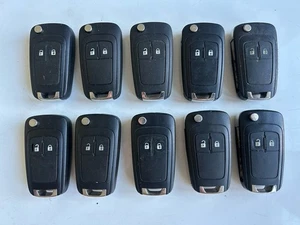 10 x Vauxhall 2 Tasten Klappschlüssel Astra, Meriva, Insignia usw - Bild 1 von 2