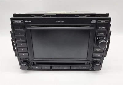 Dodge P56038646AL 2005-2007 Jeep reproductor de CD DVD radio navegación *para repuestos* Foto 1 de 3