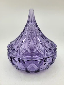 Hershey’s Kisses Kristall Traube Lila bedeckt Süßigkeiten Schale 5" Glas Neu im Karton - Bild 1 von 9