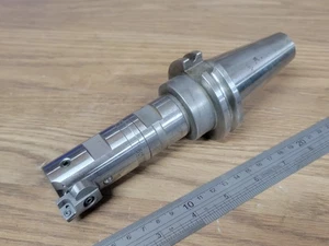 URMA  1.5 - 2.01 " ADJUSTABLE BORING HEAD  25 32 01 X .0002 " W/ CAT 40 SHANK - Picture 1 of 4