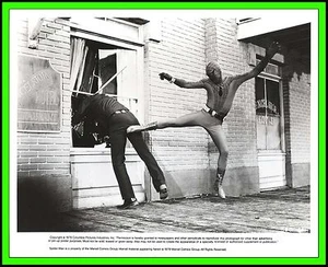 NICHOLAS HAMMOND & ROBERT ALDA in "Spider-Man Strikes Back" Orig. TV Photo 1979 - Picture 1 of 1