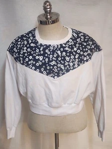 Nike Heritage Women's Floral Crop Sweatshirt Size M - Picture 1 of 3