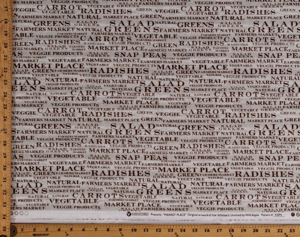 Algodón Verduras Nombres de Alimentos Farmer's Market Place Estampado de Tela Gris POR D480.24 Foto 1 de 1