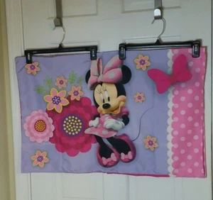 Funda de almohada con lunares de flores de Disney Minnie Mouse - Imagen 1 de 12