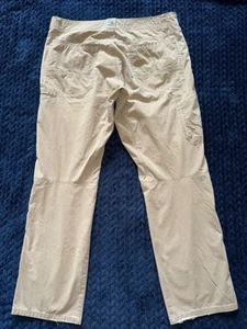 Hellbraune khaki Kuhl Resistor Lite Chino Outdoor Wandern Freizeit Hose Herren Gr. 36 - Bild 1 von 12