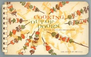 Girl Scout Cookbook COOKING OUT OF DOORS Bright Clean Copy New York - Imagen 1 de 23