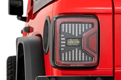 Luces traseras LED Rough Country para Jeep Wrangler JL 2018-2025 - RCH5900 Foto 1 de 4