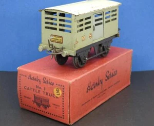 HORNBY SERIE MECCANICO 1935-39 CALIBRO O PLACCA DI LATTA IN SCATOLA N.1 L.M.S CAMION BESTIAME - Foto 1 di 6