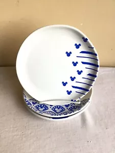 Lote De 3 Platos De Almuerzo Ensalada Silueta Mickey Mouse Azul Blanco Parques Disney - Imagen 1 de 9