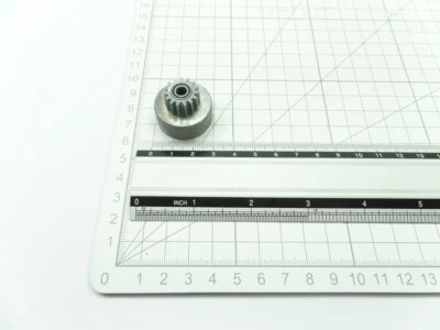 Carson 1:10 4 WD CV-10 Audi R8 500105152 Kupplungsglocke 15 Zähne CR8® - Bild 1 von 3