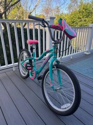 Schwinn Hazel 儿童自行车蓝绿色和粉红色 20 英寸车轮 S0919 — 第 1/4 张图片