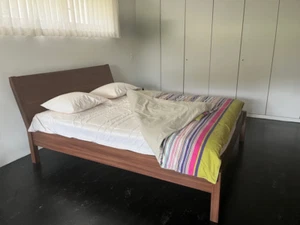 IKEA Holzdoppelbett 170x200 in guter Stand - Bild 1 von 1