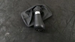 Y290-013 Mercedes W204 Bolsa de cambio palanca de cambios cuero automático A2042672710 - Imagen 1 de 5