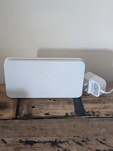 Sky Q SE210 UK amplificateur de réseau haut débit sans fil blanc produit Sky authentique - Photo 1/4