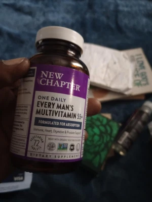 New Chapter Every Man's One Daily 55+ comprimidos multivitamínicos - 48 unidades Foto 1 de 4