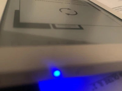 KOBO GLO N613 EBOOK READER Parti o ricambi   - Immagine 1 di 3