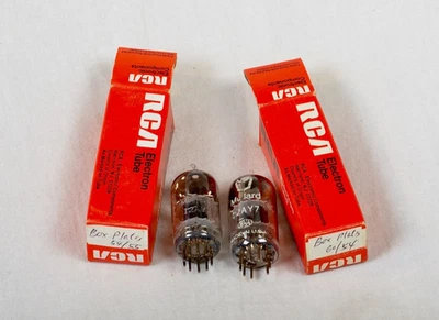 Mullard 12AY7 par emparejado, EE. UU., placas de caja, prueba buena Foto 1 de 4