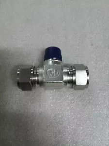 12TTM8-316 SS Hoke Male Branch Tee 3/4 Compression x 1/2 npt 12TTM8316 - Picture 1 of 7