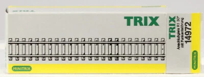 4 Minitrix Feeder Track 30° Sections - Radius One,  New Factory Sealed Packages - Image 1 of 2