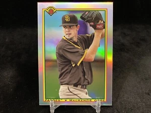 MACKENZIE GORE 2020 BOWMAN #90B-MG 1990 THROWBACK PROSPECT INSERT REFRACTOR / SD - Picture 1 of 2