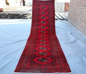 2x9 Red Traditional Wool Carpet - Geometric Gul Design Hallway Bokhara Runner. - Picture 1 of 13