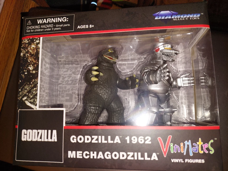 DIAMOND SELECT TOYS VINIMATES GODZILLA 1962 MECHAGODZILLA PAQUETE DE 2 SIN USAR, EN CAJA Foto 1 de 1