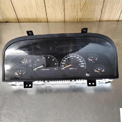 2002-2004 Jeep Grand Cherokee Speedometer Instrument Cluster OEM 222K Assembly Foto 1 de 4