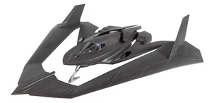 Batman v Superman: Dawn of Justice Batwing Batplane 1:25 Scale Model Kit - Picture 1 of 3