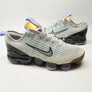 Usado en excelente estado! Nike Air Vapormax Flyknit 3 GS Gris Niebla Mujer. 7 o Talla 5.5Y BQ5238-007) - Imagen 1 de 9