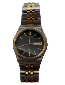 Reloj de cuarzo para hombre Seiko 8C23-6059 32,9 mm 18,3 mm solo piezas - Imagen 1 de 9
