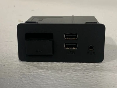 17-21 MAZDA CX-5 CENTER CONSOLE USB AUX SWITCH MODULE ASSEMBLY OEM #A0.21 - Image 1 of 4