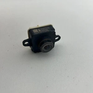 Jeep Cherokee KL Tailgate Reverse Camera 2015 56038991AG - Picture 1 of 11
