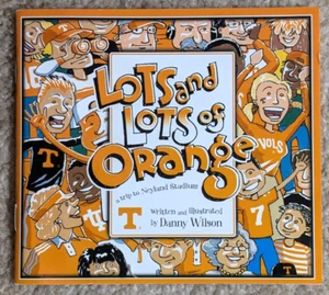 Lots and Lots of Orange: A Trip to Neyland Stadium by Danny Wilson UT Knoxville - Imagen 1 de 6