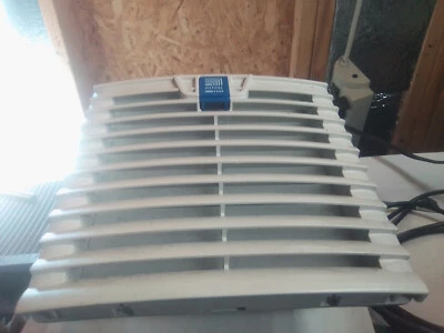 Ventilador Rittal SK 3239.124 24 voltios 5,5 vatios 167055 Foto 1 de 3