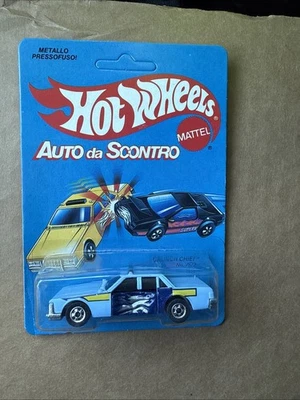 Hot Wheels Mattel Italiano Empaquetado Crack Ups “Crunch Chief” Smasher Cardado Italia Foto 1 de 4
